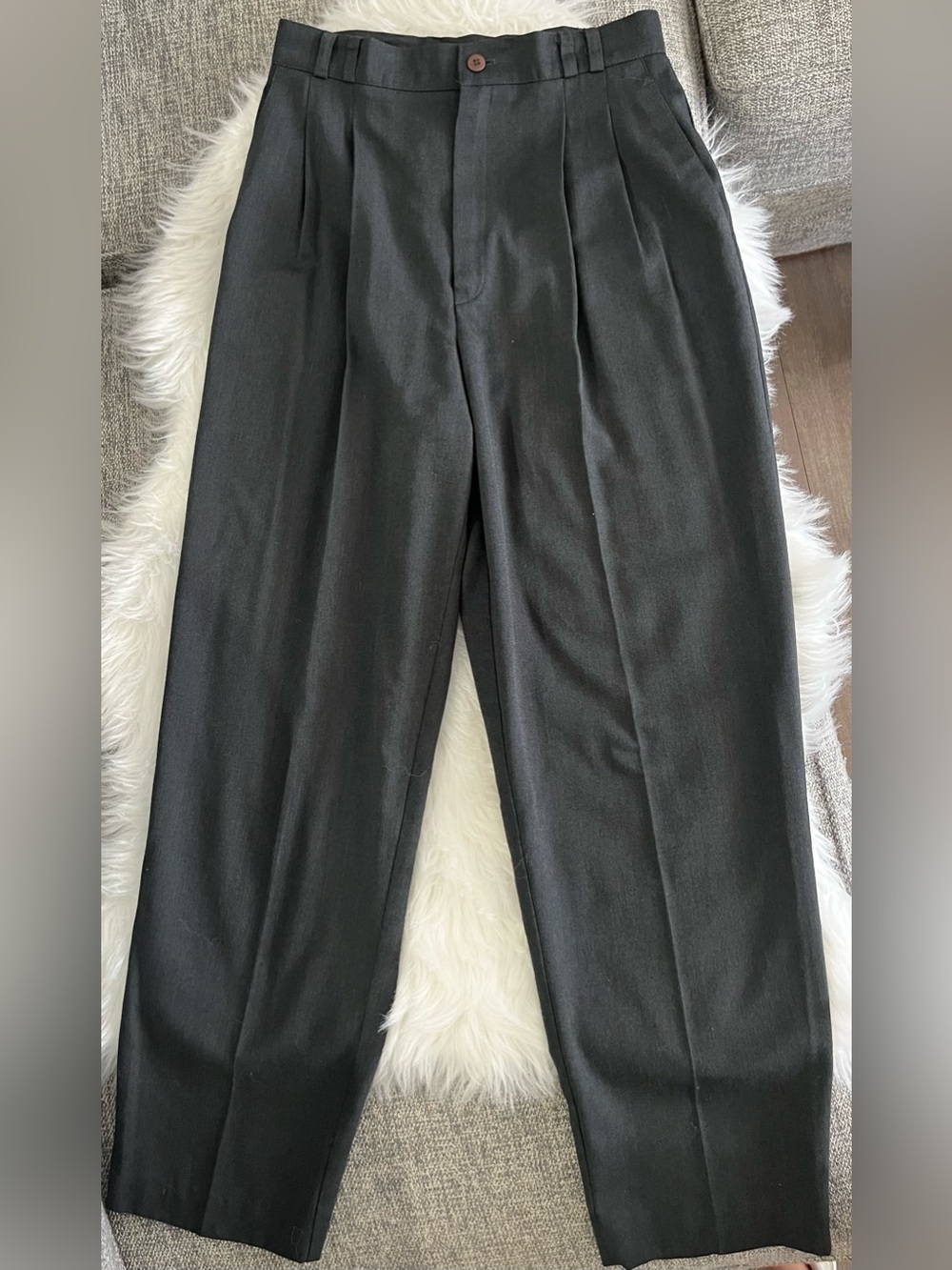 Vintage Petite Sophisticate Black Tailored Pleated Dress Pants